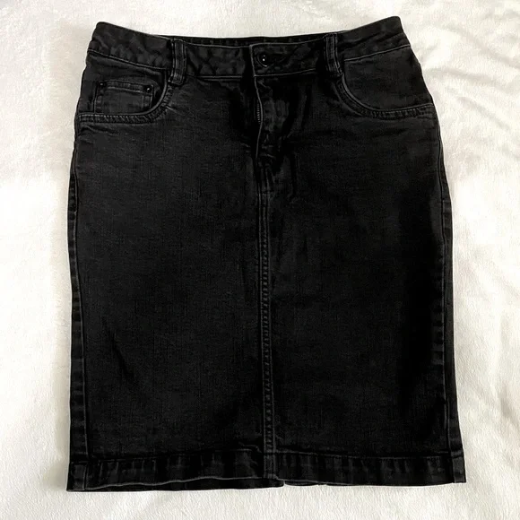 H&M Skirts Denim Black Midi Skirt Poshmark